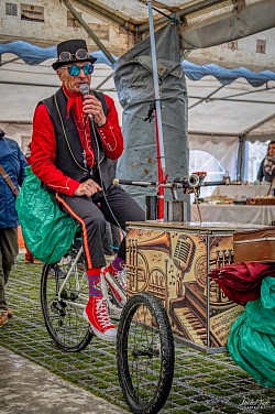 Charly en mode steam punk